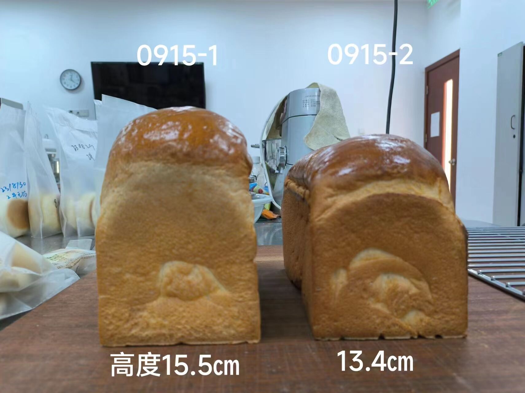 Application test of coated sorbic acid and calcium propionate in bakery
